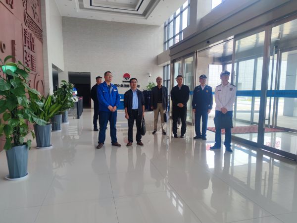 9月27日，陜西省應(yīng)急管理廳、陜西省消防救援總隊(duì)交叉檢查組來(lái)彬州公司檢查安全生產(chǎn)情況.jpg