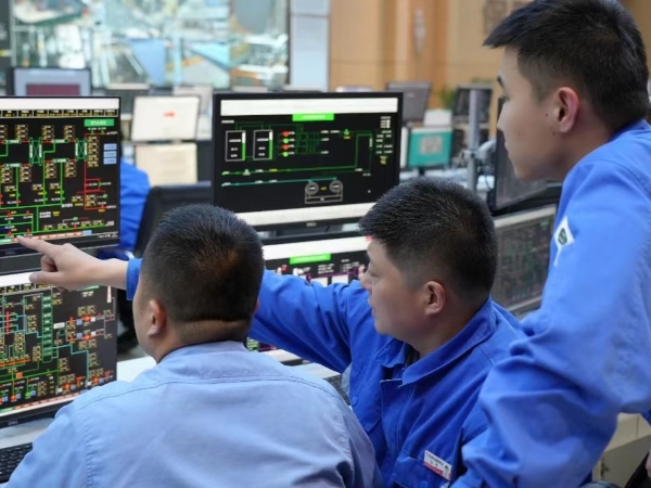 節(jié)日沒什么特殊的，全力以赴做好開車初期自己的本職工作就行.jpg