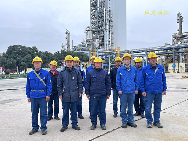 3月27日16：30，合成車間員工演練前動員.jpg